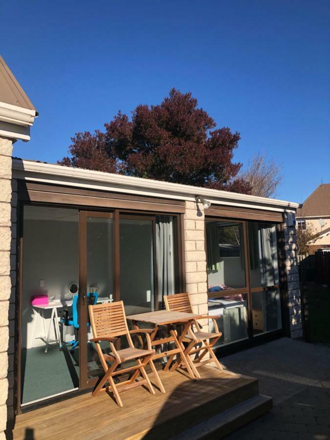 West Lake One Bedroom Accommodation Christchurch Buitenkant foto